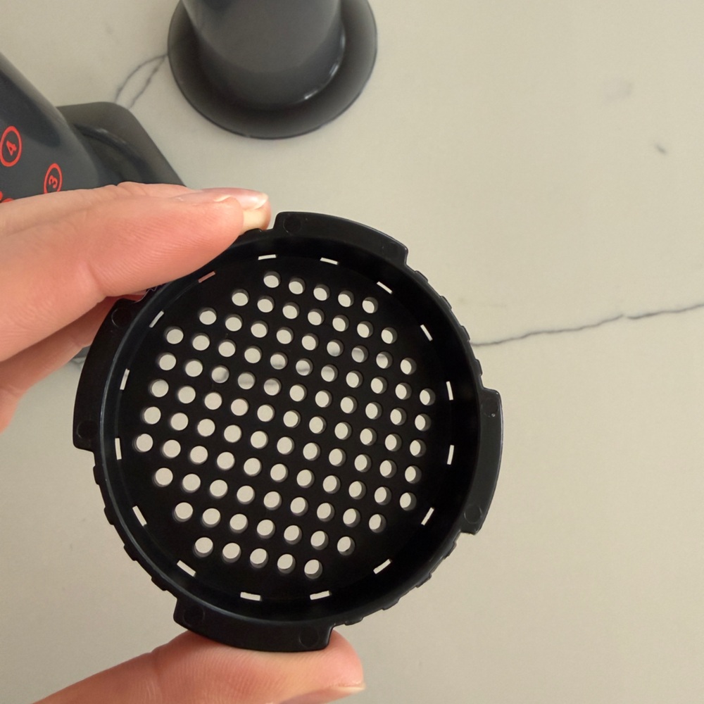 AeroPress Coffee Maker - Picture 4 of 4